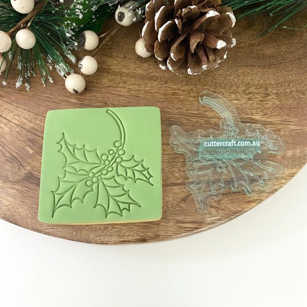 Holly Leaf 2